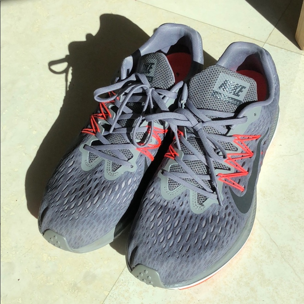 Nike Zoom sneakers